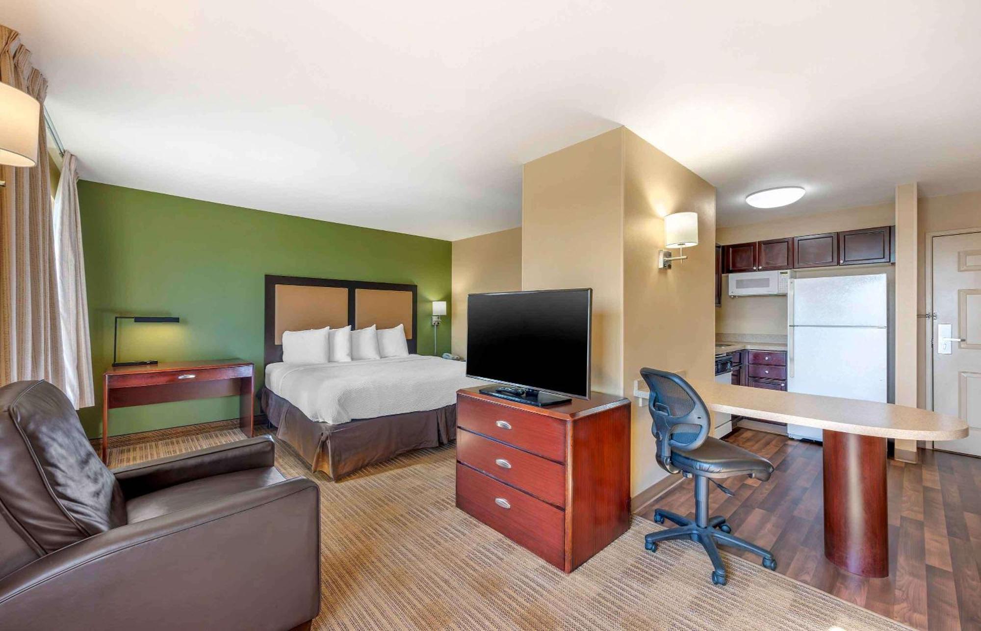 Extended Stay America Suites - Columbus - Polaris Экстерьер фото